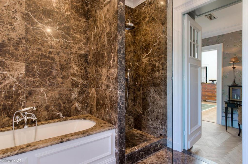 B&B Jvr 108 アントウェルペン 部屋 写真